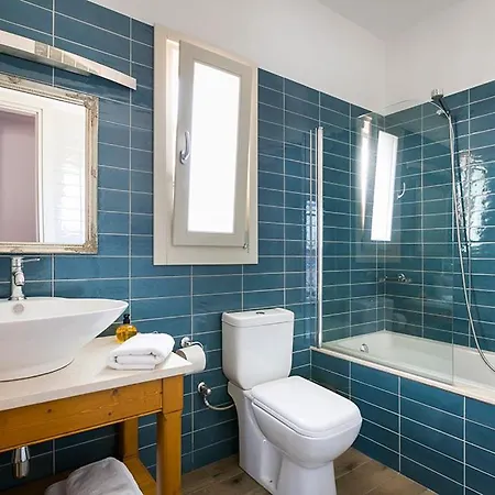 Sleeps 4 Pool Air Con Wifi Willa Mánganos