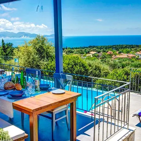 Sleeps 4 Pool Air Con Wifi Willa *